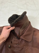 Load image into Gallery viewer, 1980s Vintage Italian Cropped Leather Jacket with Removable Collar - Size M