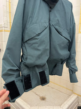 Load image into Gallery viewer, 1990s Vexed Generation Slashed Shoulder Sleeve Gusset Bomber - Size L