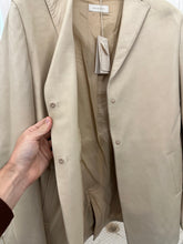 Load image into Gallery viewer, 2000s Burberry Prorsum Cream Leather Blazer - Size S