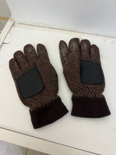Load image into Gallery viewer, 1990s Armani Fleece Gloves - Size M
