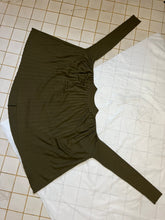 Load image into Gallery viewer, 1980s Issey Miyake Pleated Cape Sweater - Size S
