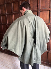 Load image into Gallery viewer, aw1984 Issey Miyake Backzip Squid Coat - Size OS