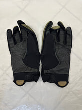 Load image into Gallery viewer, 2000s Vintage DROP Snowboarding Gloves - Size M