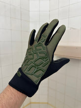Load image into Gallery viewer, 2000s Vintage DROP Snowboarding Gloves - Size M