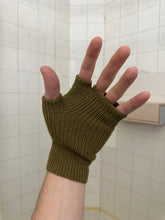 Load image into Gallery viewer, 1990s Jurgen Lehl Tabi Knit Fingerless Gloves - Size M