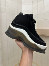 Load image into Gallery viewer, ss1998 Issey Miyake Futuristic Black and Gum Platform High Trainers - Size 7 US
