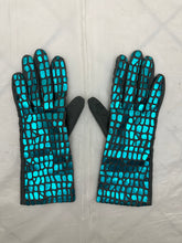Load image into Gallery viewer, aw2000 Issey Miyake Turquoise Scale Gloves - Size S