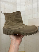 Load image into Gallery viewer, Vintage Crocs Fleece Lined Duck Boots - Size 12 US