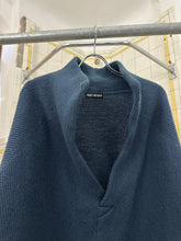 Load image into Gallery viewer, 1990s Issey Miyake Collared Pullover Sweater - Size M