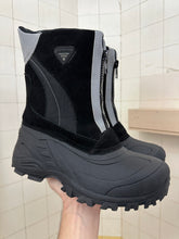Load image into Gallery viewer, 2000s Vintage Totes Waterproof Workboots - Size 9 US