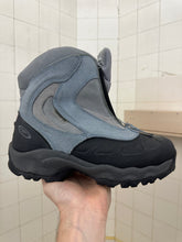 Load image into Gallery viewer, 2000s Vintage Hi-Tec 'Whiteout' Zip-Up Boots - Size Women's 10 US