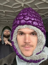 Load image into Gallery viewer, 2000s Issey Miyake Bubble Wrap Liner Hat in Purple - Size OS