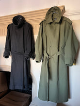 Load image into Gallery viewer, 1980s Parachute Canvas Trench Coat - Size M