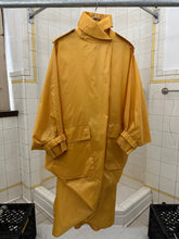 Load image into Gallery viewer, 1970s Issey Miyake Wide Pleated Back Coat - Size M