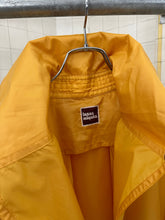 Load image into Gallery viewer, 1970s Issey Miyake Wide Pleated Back Coat - Size M