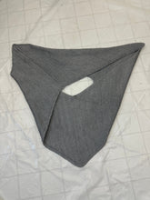 Load image into Gallery viewer, aw2004 Issey Miyake Knitted Mobius Strip Scarf - Size OS