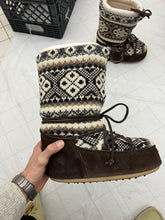 Load image into Gallery viewer, aw2003 Junya Watanabe Knitted Arctic Boots - Size M