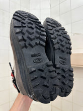 Load image into Gallery viewer, 2000s Salomon Adventure 7 Gen 2 - Size 9 US
