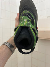 Load image into Gallery viewer, 2000s Salomon Adventure 7 Gen 2 - Size 8 US