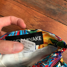 Load image into Gallery viewer, ss1993 Issey Miyake Aloha Floral Shorts - Size M