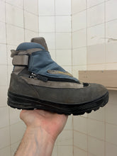 Load image into Gallery viewer, 2000s Salomon Adventure 7 Gen 2 - Size 8.5 US
