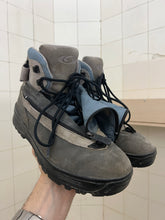 Load image into Gallery viewer, 2000s Salomon Adventure 7 Gen 2 - Size 8.5 US