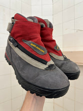 Load image into Gallery viewer, 2000s Salomon Adventure 7 Gen 2 - Size 7.5 US