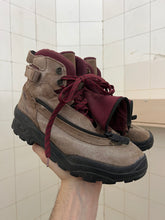 Load image into Gallery viewer, 1990s Salomon Adventure 7 Gen 1 - Size 7 US