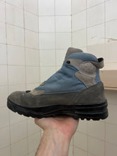 Load image into Gallery viewer, 2000s Salomon Adventure 7 Gen 2 - Size 8.5 US