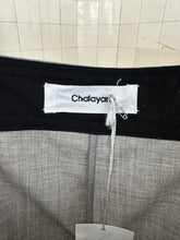 Load image into Gallery viewer, Vintage 2010s Hussein Chalayan Pleated Cotton Trouser Shorts - Size S