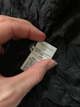 Load image into Gallery viewer, aw1999 Issey Miyake Crinkled Iridescent Bolero Top - Size Women's L