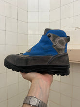 Load image into Gallery viewer, 2000s Salomon Adventure 7 Gen 2 - Size 6.5 US