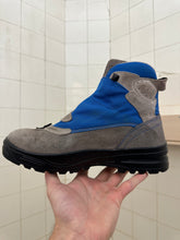 Load image into Gallery viewer, 2000s Salomon Adventure 7 Gen 2 - Size 8 US