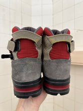 Load image into Gallery viewer, 2000s Salomon Adventure 7 Gen 2 - Size 7.5 US