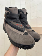 Load image into Gallery viewer, 2000s Salomon Adventure 7 Gen 2 - Size 10.5 US