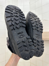 Load image into Gallery viewer, 2000s Salomon Adventure 7 Gen 2 - Size 8 US