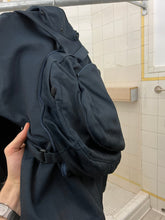 Load image into Gallery viewer, Late 1990s Mandarina Duck Transformable 'Jackpack' - Size S