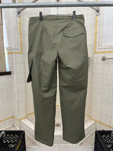 Load image into Gallery viewer, 2000s Dockers Equipment for Legs x Massimo Osti "Hurricane" Pants with Packable Cargo Pockets - Size M