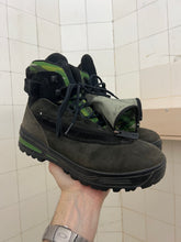 Load image into Gallery viewer, 2000s Salomon Adventure 7 Gen 2 - Size 8 US