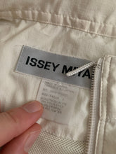 Load image into Gallery viewer, 2000s Issey Miyake Off-white Translucent Cropped Technical Jacket with Packable Hood - Size M
