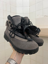 Load image into Gallery viewer, 2000s Salomon Adventure 7 Gen 2 - Size 6 US