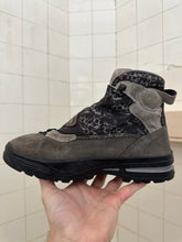 Load image into Gallery viewer, 2000s Salomon Adventure 7 Gen 2 - Size 7 US