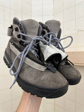 Load image into Gallery viewer, 2000s Salomon Adventure 7 Gen 2 - Size 7 US