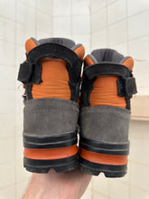 Load image into Gallery viewer, 2000s Salomon Adventure 7 Gen 2 - Size 5.5 US