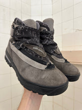 Load image into Gallery viewer, 2000s Salomon Adventure 7 Gen 2 - Size 7 US