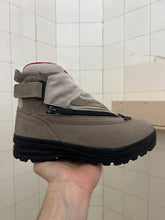 Load image into Gallery viewer, 2000s Salomon Adventure 7 Gen 2 - Size 7.5 US