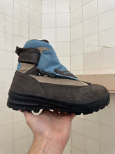 Load image into Gallery viewer, 2000s Salomon Adventure 7 Gen 2 - Size 9 US