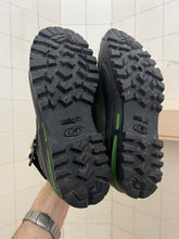 Load image into Gallery viewer, 2000s Salomon Adventure 7 Gen 2 - Size 6 US