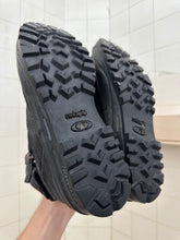 Load image into Gallery viewer, 2000s Salomon Adventure 7 Gen 2 - Size 9 US