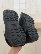 Load image into Gallery viewer, 2000s Salomon Adventure 7 Gen 2 - Size 10.5 US